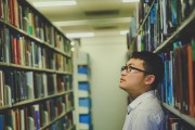 河南科技大学，探索其英文名称及其国际影响力