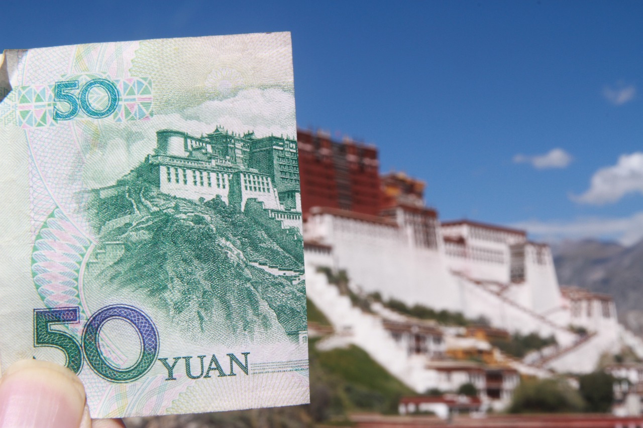 港币对人民币汇率今日，科技视角下的货币兑换趋势分析